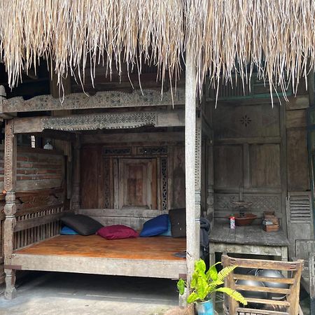 Twospaces Living At Bunga Desa, Jimbaran Extérieur photo